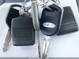 FORD CROWN VICTORIA LX 2FAFP74W63X183638 снимка