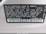 VOLKSWAGEN PASSAT 2.0L TDI SE 1VWBN7A35CC039288 photo