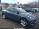 TESLA MODEL Y AWD/LONG RANGE DUAL MOTOR ALL-WHEEL DRIVE 7SAYGDEE8PF599254 fotografie