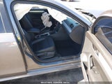 VOLKSWAGEN PASSAT 2.5L SE 1VWBP7A35DC112333 снимка