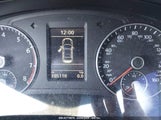 VOLKSWAGEN PASSAT 2.5L SE 1VWBP7A35DC112333 снимка