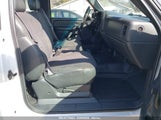 CHEVROLET SILVERADO 1500 1GCEC14WX1Z185351 снимка