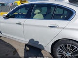 BMW 530I XDRIVE WBAJA7C33HW****** снимка