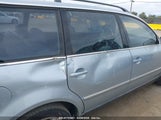 VOLKSWAGEN PASSAT GLX WVWWH63B12E056053 снимка