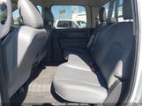 RAM 5500 CHASSIS TRADESMAN/SLT/LARAMIE 3C7WRMFLXJG352303 fotografie