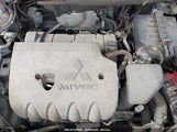 Mitsubishi Outlander Es JA4AZ3A34JJ001775 снимка