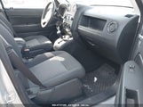 JEEP PATRIOT SPORT 1J4FT28B39D158917 снимка