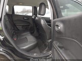 JEEP COMPASS LATITUDE 4X4 3C4NJDBB7JT373582 снимка
