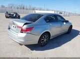 HONDA ACCORD 2.4 LX 1HGCP2F32CA197467 снимка