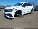 VOLKSWAGEN TIGUAN 2.0T SE R-LINE BLACK 3VV8B7AX4NM027208 снимка