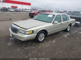 LINCOLN TOWN CAR SIGNATURE 1LNLM82W8VY759792 fotografie
