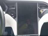 TESLA MODEL X 100D/75D/P100D 5YJXCBE2XJF102341 снимка