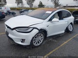TESLA MODEL X 100D/75D/P100D 5YJXCBE2XJF102341 снимка