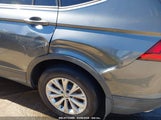 VOLKSWAGEN TIGUAN 2.0T S 3VV1B7AX3JM058106 photo