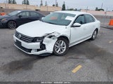 VOLKSWAGEN PASSAT 1.8T S 1VWAT7A36HC043259 снимка