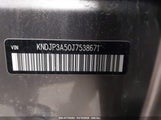 KIA SOUL + KNDJP3A50J7538671 снимка