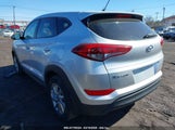 HYUNDAI TUCSON SE KM8J2CA45JU689511 снимка