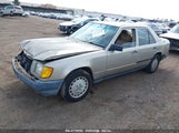 MERCEDES-BENZ 260 E WDBEA26D1JA685502 снимка