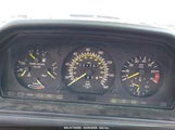 MERCEDES-BENZ 260 E WDBEA26D1JA685502 снимка