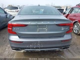 VOLVO S60 T6 R-DESIGN 7JRA22TM8KG015320 photo