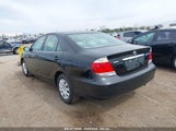 TOYOTA CAMRY LE 4T1BE32K65U383111 снимка