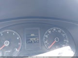 VOLKSWAGEN JETTA 2.0L S 3VW2K7AJ6CM350492 снимка