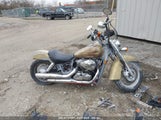 HONDA VT750 CA JH2RC5046EK900094 снимка