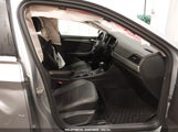VOLKSWAGEN JETTA 1.4T R-LINE/1.4T S/1.4T SE 3VWC57BU8MM040690 снимка