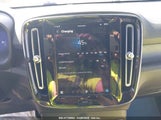 VOLVO C40 RECHARGE PURE ELECTRIC TWIN PLUS YV4ED3GL9P2038589 photo
