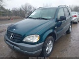 MERCEDES-BENZ ML 320 4JGAB54E0XA144942 photo