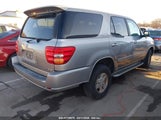 TOYOTA SEQUOIA SR5 V8 5TDZT34A92S094303 снимка
