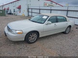 LINCOLN TOWN CAR 1LNHM85W85Y620716 снимка