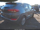 HYUNDAI TUCSON SE KM8J2CA45JU735032 снимка