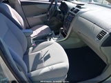 Toyota Corolla Le JTDBU4EE6DJ116523 снимка