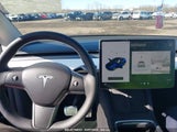 TESLA MODEL Y LONG RANGE DUAL MOTOR ALL-WHEEL DRIVE 5YJYGDEE8MF293230 снимка