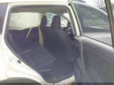 TOYOTA RAV4 LE JTMZFREV8JJ187790 снимка