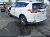 TOYOTA RAV4 LE JTMBFREV7JJ217234 снимка
