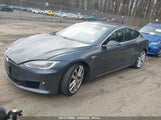 TESLA MODEL S 100D/60D/75D/90D/P100D 5YJSA1E22HF197322 fotografie
