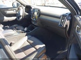 VOLVO XC40 T5 INSCRIPTION YV4162UL6K2111899 снимка