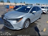 TOYOTA COROLLA LE 5YFEPRAE0LP141936 снимка