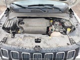 JEEP COMPASS LATITUDE 4X4 3C4NJDBBXJT291006 снимка