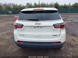 JEEP COMPASS LATITUDE 4X4 3C4NJDBBXJT291006 снимка