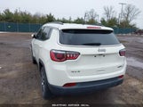 JEEP COMPASS LATITUDE 4X4 3C4NJDBBXJT291006 снимка