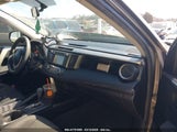TOYOTA RAV4 XLE JTMWFREV9D5002985 снимка