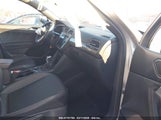 VOLKSWAGEN TIGUAN 2.0T SE R-LINE BLACK 3VV8B7AXXNM156120 fotografie