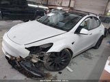 Tesla Model Y Performance Dual Motor All-Wheel Drive 5YJYGDEF6MF252183 fotografie