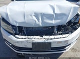 VOLKSWAGEN PASSAT 1.8T SE 1VWBT7A34GC069040 photo