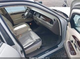 LINCOLN TOWN CAR CARTIER 1LNFM83W3WY611143 снимка