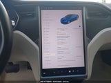 TESLA MODEL S 100D/75D/P100D 5YJSA1E26JF271718 fotografie