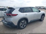Nissan Rogue Sv Fwd 5N1BT3BA1NC679334 photo